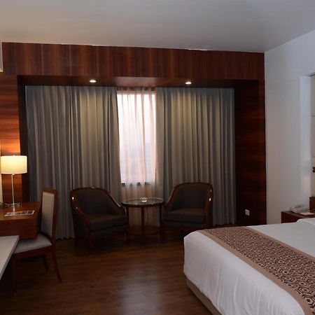 Viraj Sarovar Portico Jammu Εξωτερικό φωτογραφία