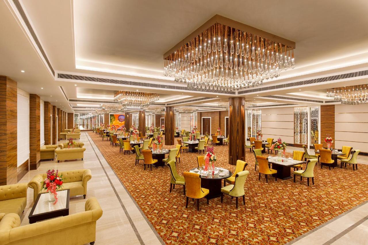 Viraj Sarovar Portico Jammu Εξωτερικό φωτογραφία